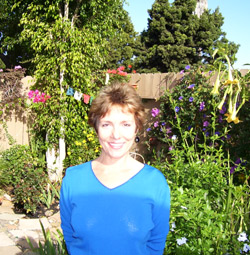 Kelle Evans Offers a unique blend of healing modalities; Reiki in Ventura, California