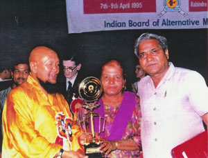 Dr. Chandel receives a GOLD MEDAL - GEM OF ALTERNATIVE MEDICINES, by the Indian Board of Alternative Medicine