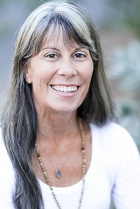 Santa Barbara Thyroid Health Coach & Holistic Clinical Nutritionist - Soma Aloia, MS, RCST 