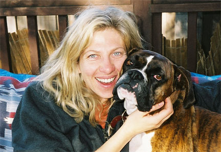 WONDERPET is a professional pet care company serving Santa Barbara
